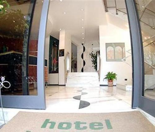 Hotel Boston Livorno Ngoại thất bức ảnh